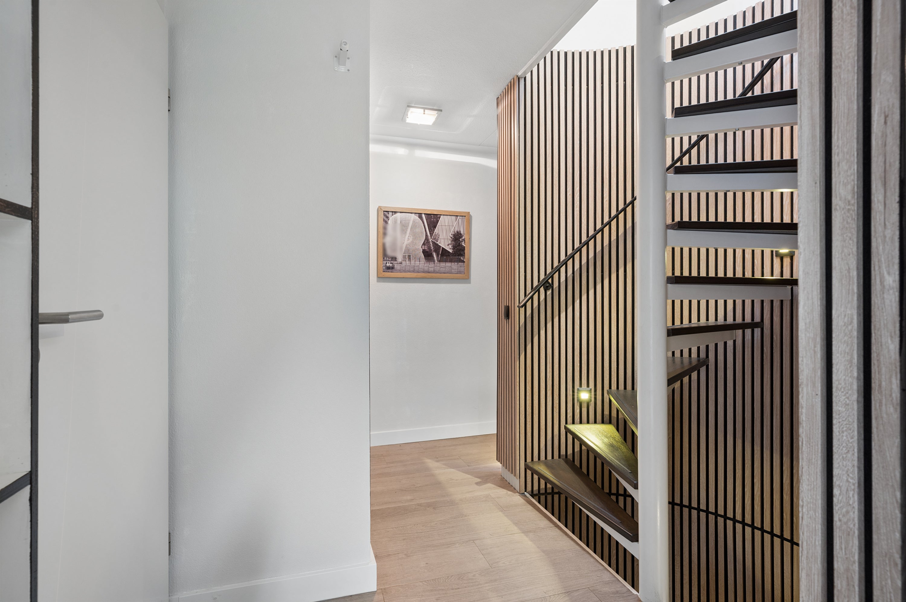 Tussenwoning te koop: Markiezenhof 33, Ede