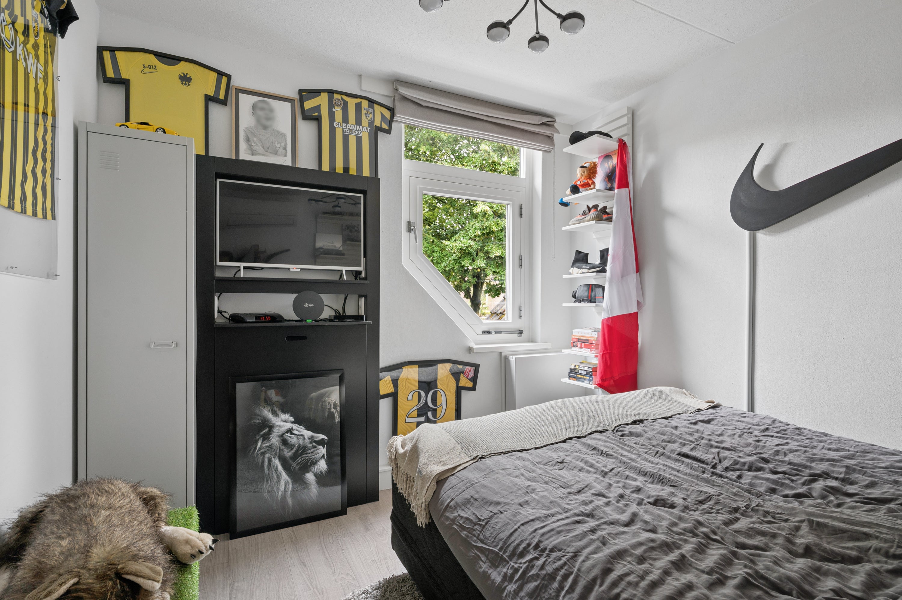 Tussenwoning te koop: Markiezenhof 33, Ede