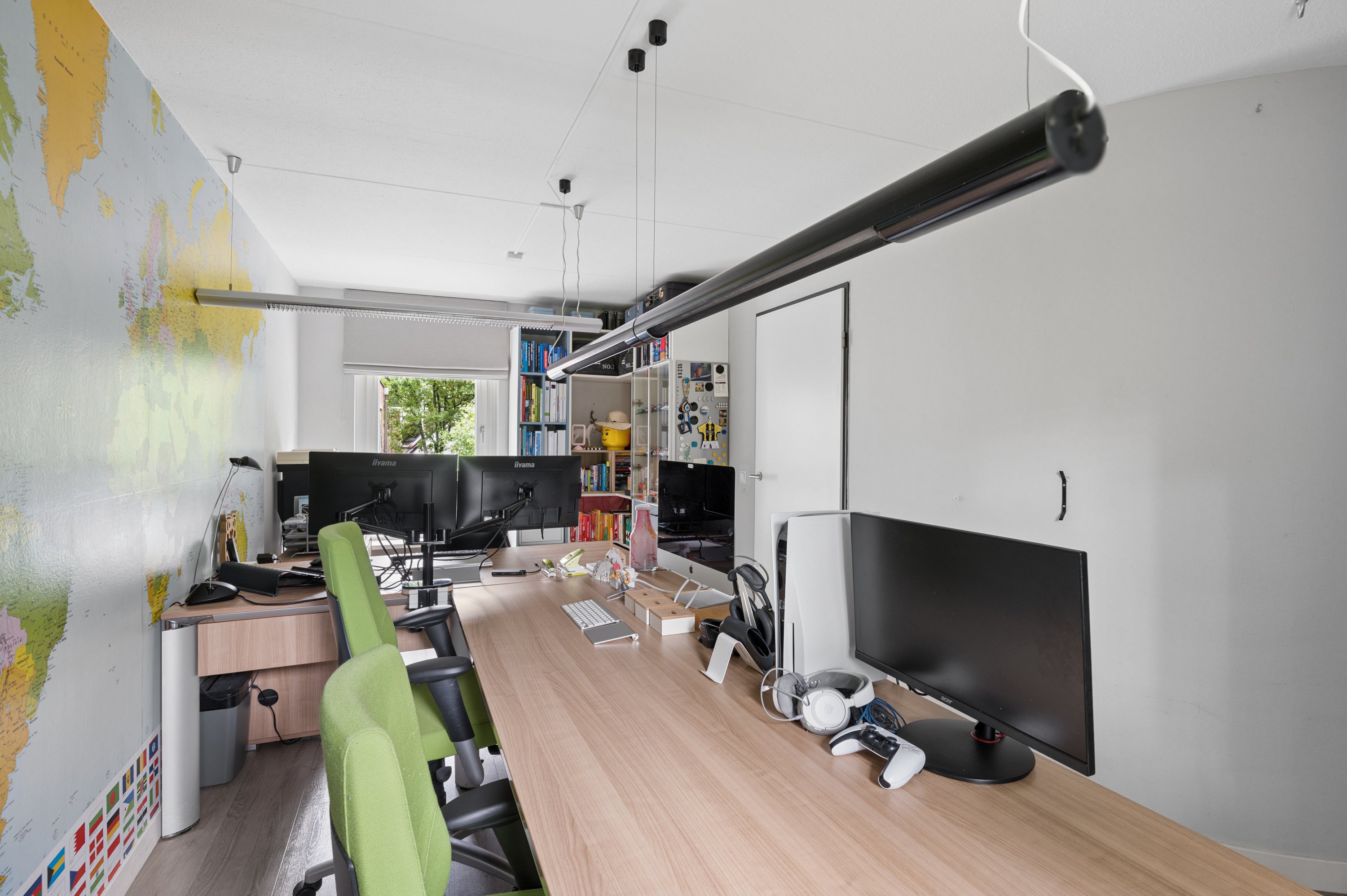 Tussenwoning te koop: Markiezenhof 33, Ede