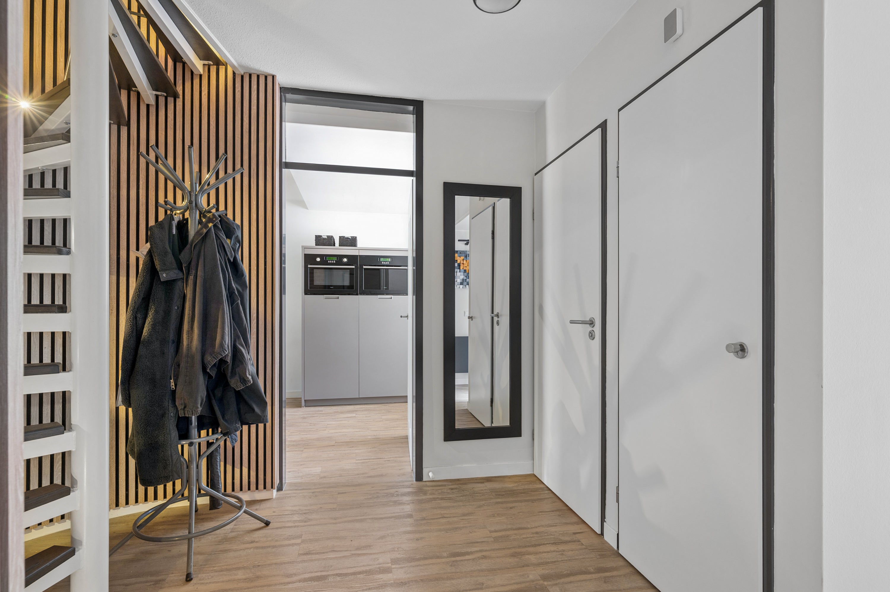 Tussenwoning te koop: Markiezenhof 33, Ede