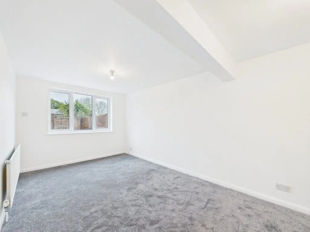 Flat Himbleton Road in Worcester