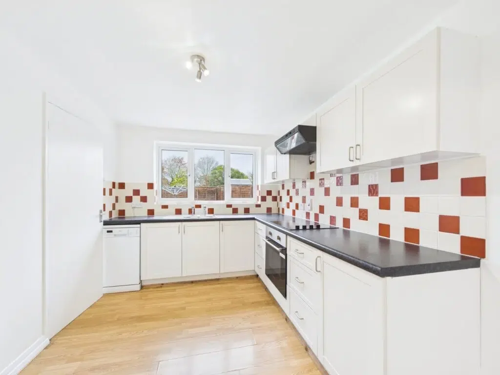 Flat Himbleton Road in Worcester