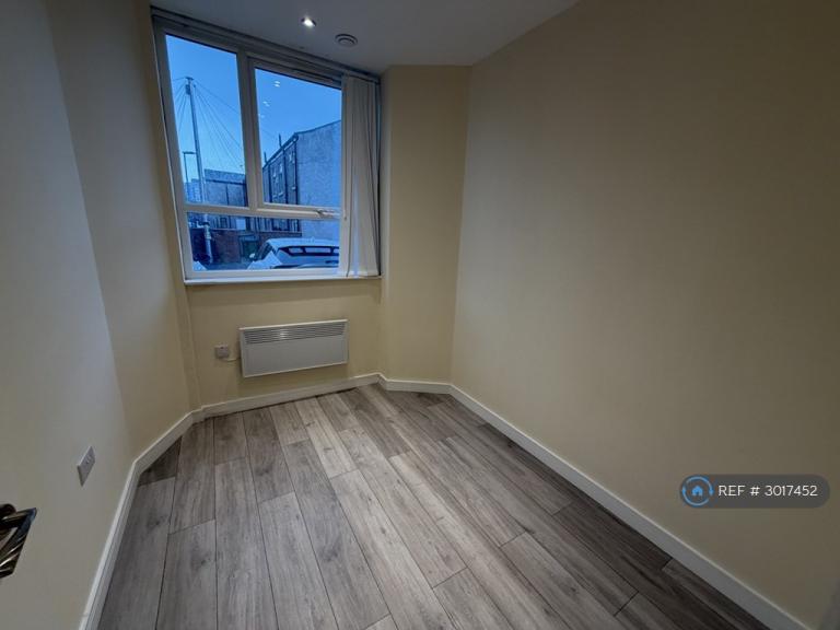 Flat Spotland Road in Rochdale
