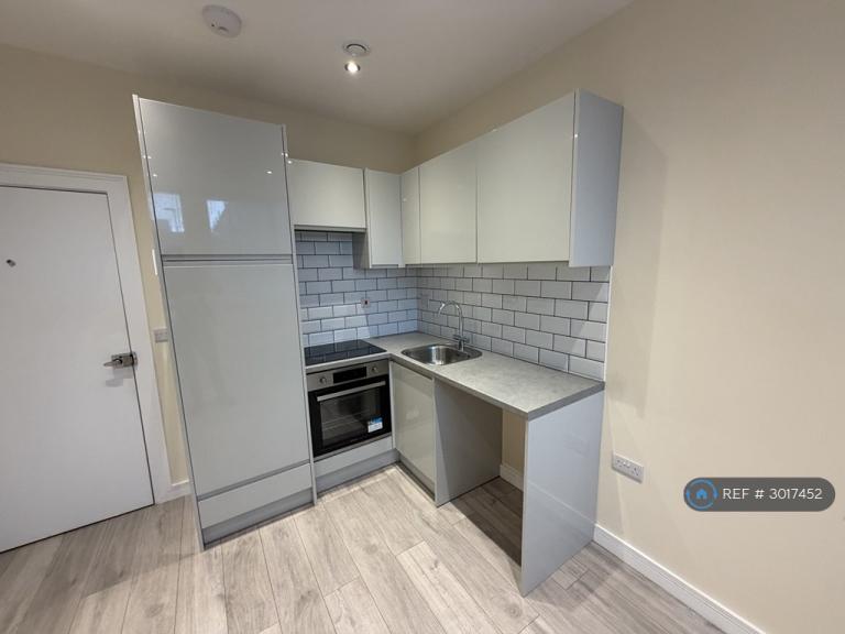 Flat Spotland Road in Rochdale