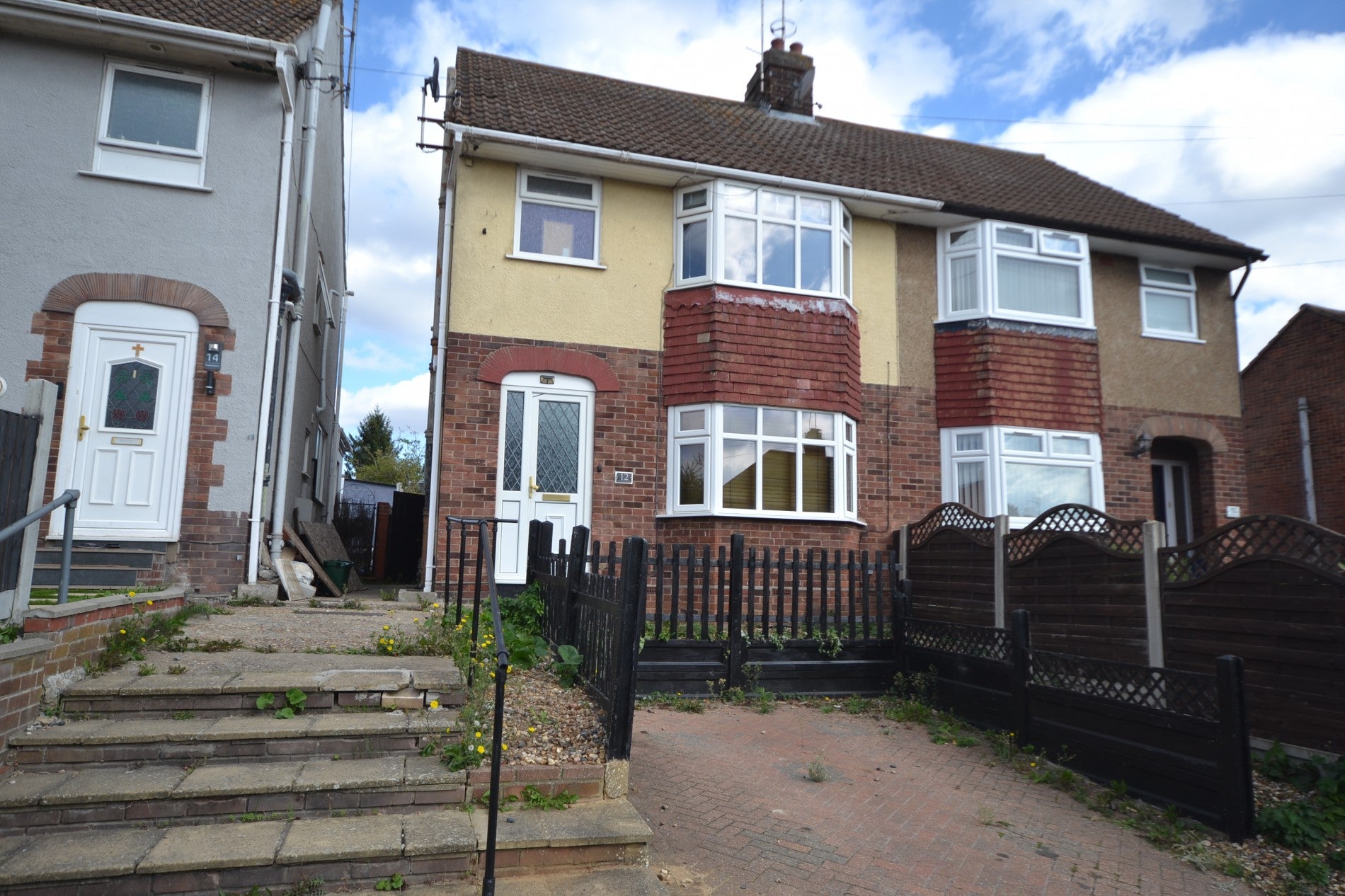 House Tara Close in Colchester