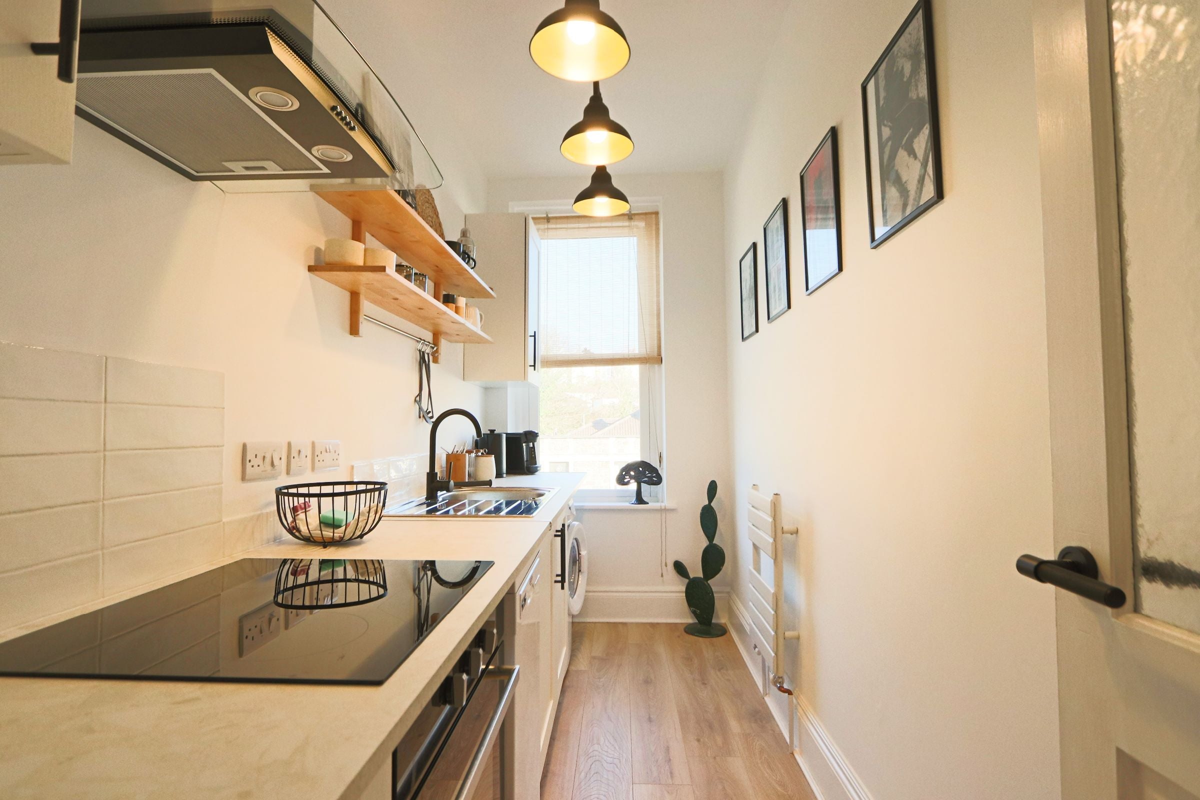 Flat Cheltenham Road in Bristol