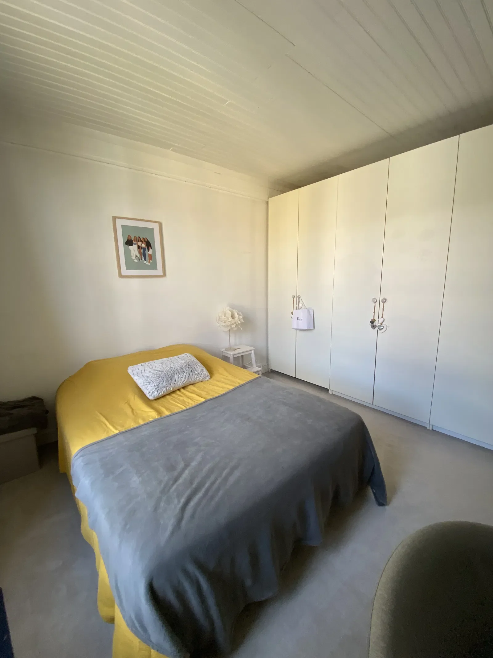 Room Rue Molière in Le Chesnay-Rocquencourt