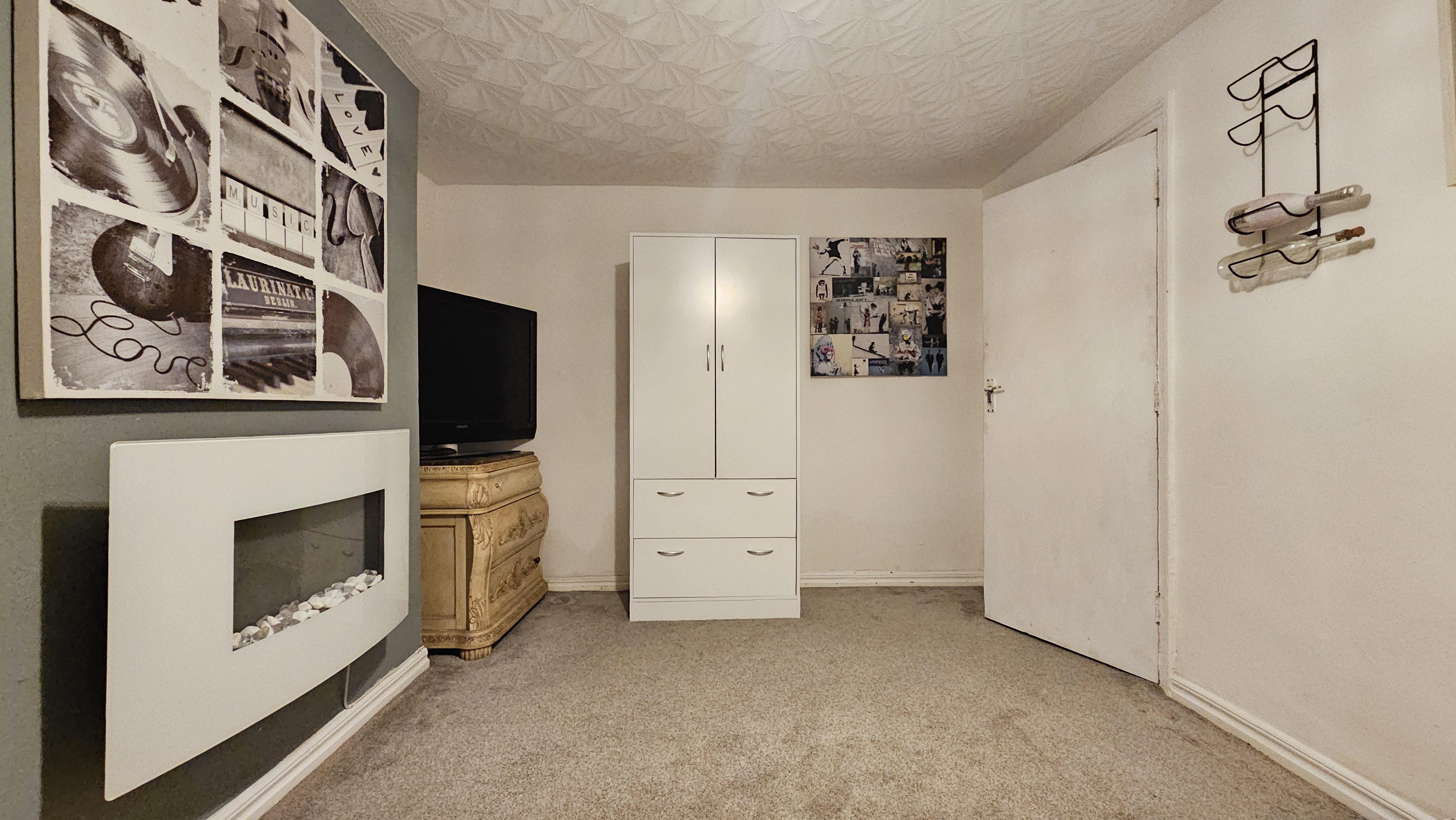 Room Darnley Street in Gravesham