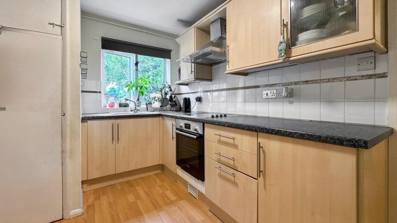 Flat Beta Road in Rushmoor