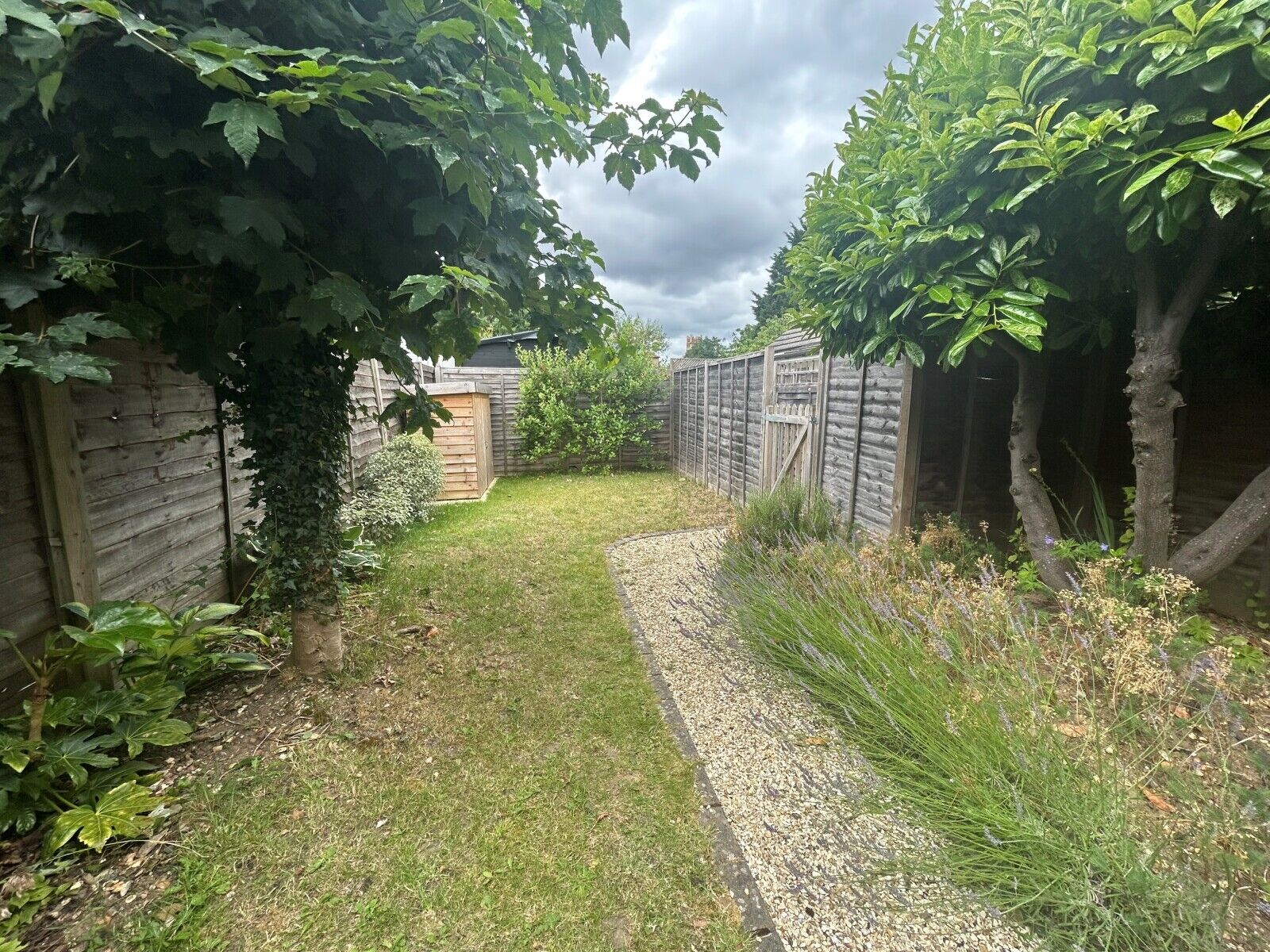 Flat Ardler Road in Reading