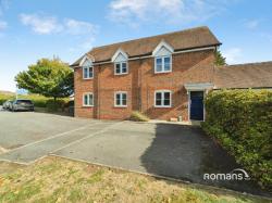 Flat Letts Green in Woodley