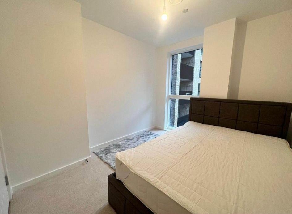 Flat Carrack Mews in Greater London