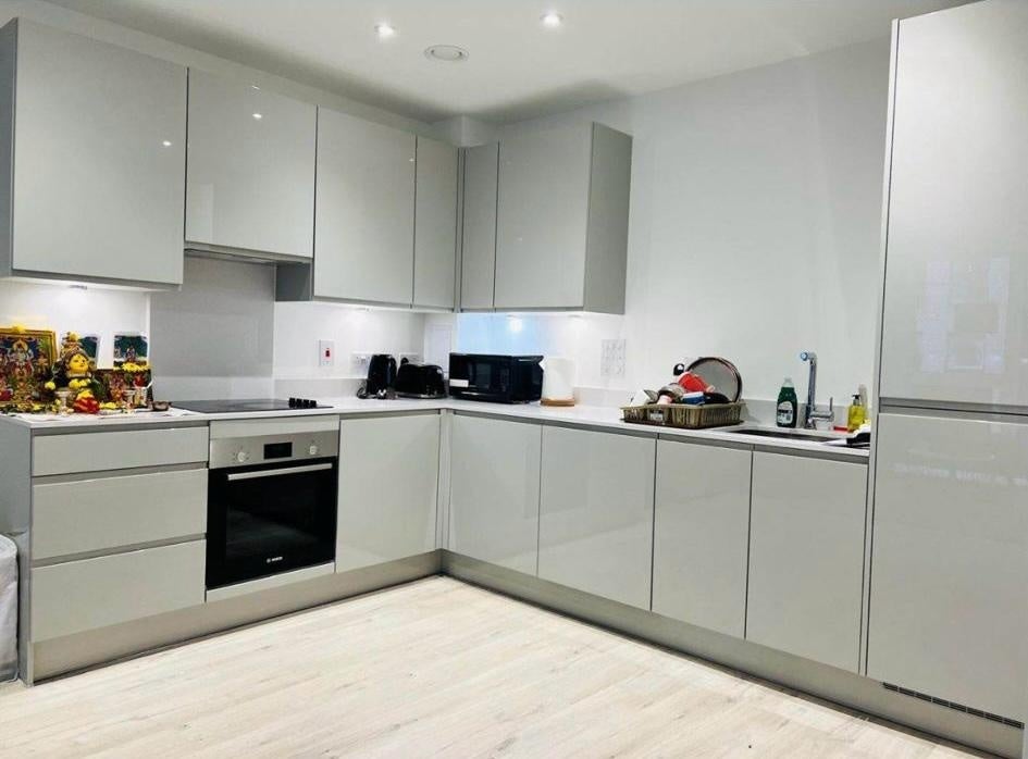 Flat Carrack Mews in Greater London