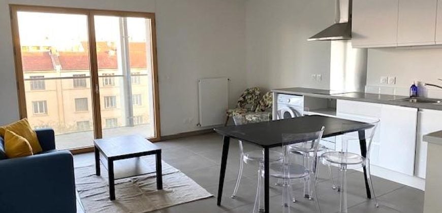 Flat Cours Lafayette in Lyon