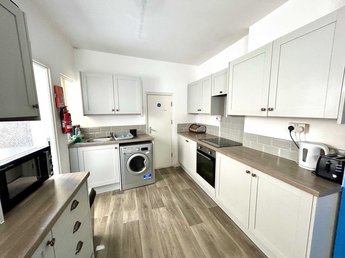 Room Alexandra Terrace in Swansea