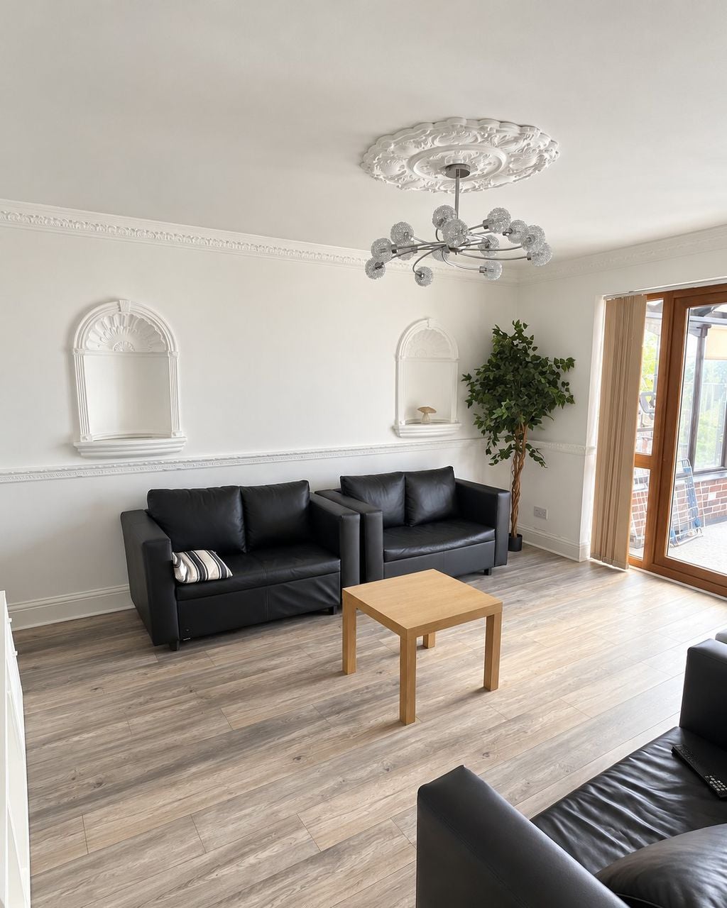 Room Derby Road in Nottingham