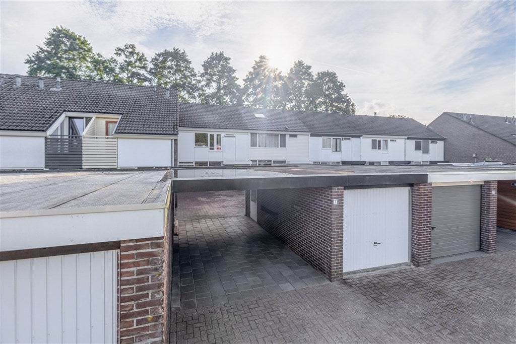 Tussenwoning te koop: Wiemers 17, Veendam
