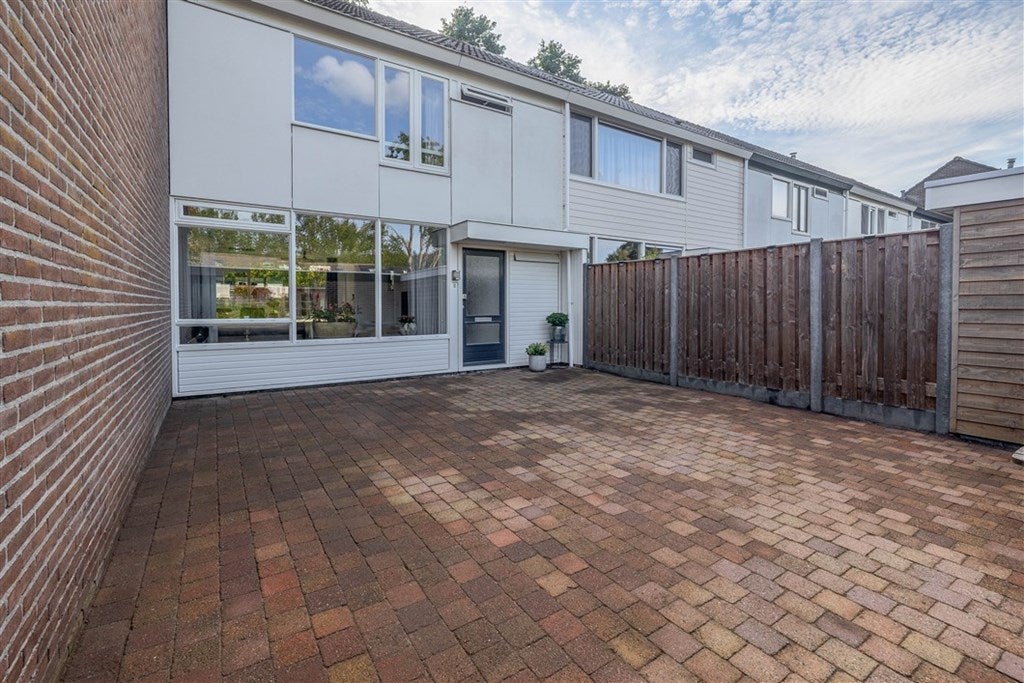 Tussenwoning te koop: Wiemers 17, Veendam