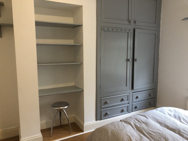 Room Lee Lane West in Leeds