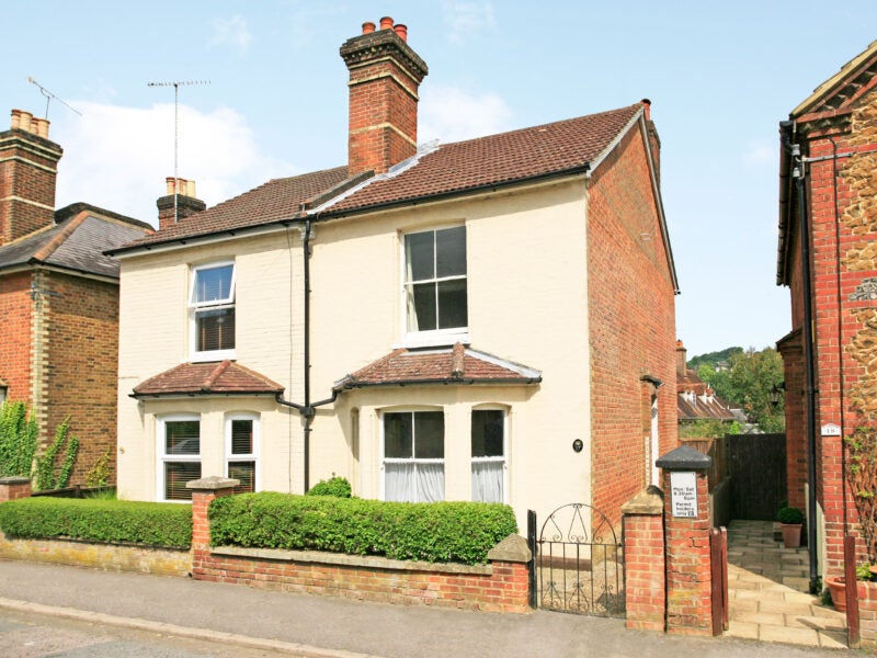 Room Millmead Terrace in Guildford
