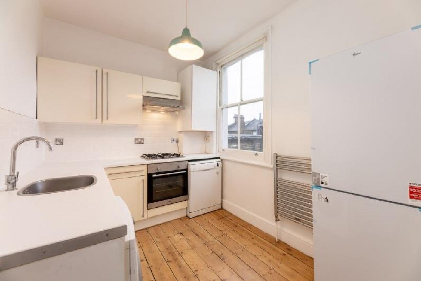 Flat Fermoy Road in City of Westminster
