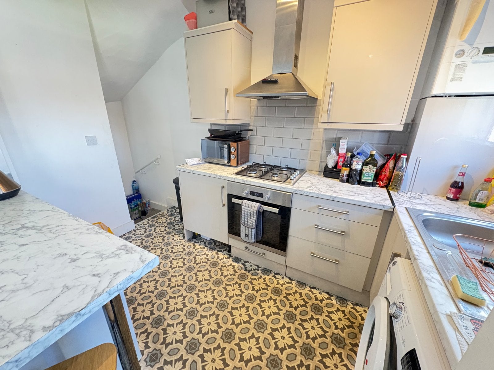 Room Woodside Terrace in Leeds