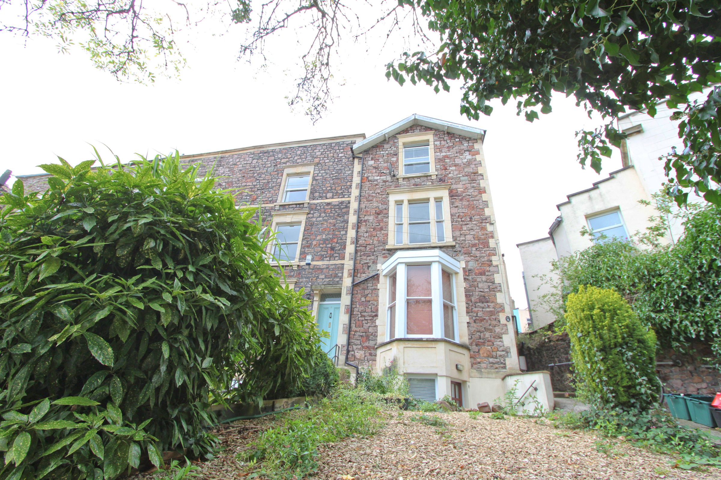 Flat Hillside in Bristol