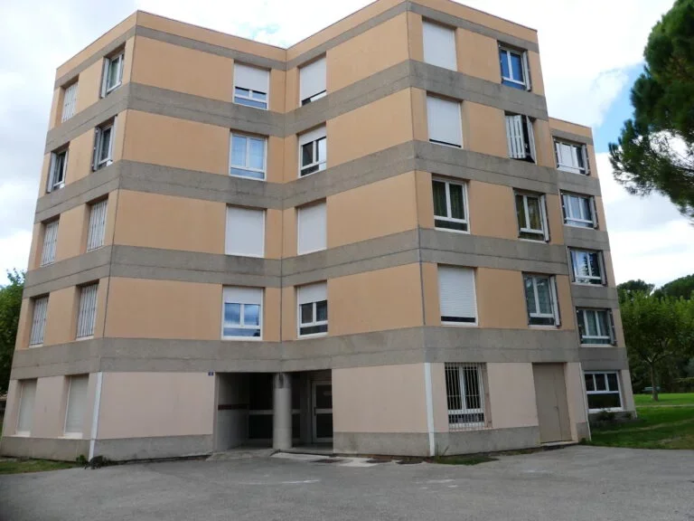 Appartement Place de Sauve à Nyons