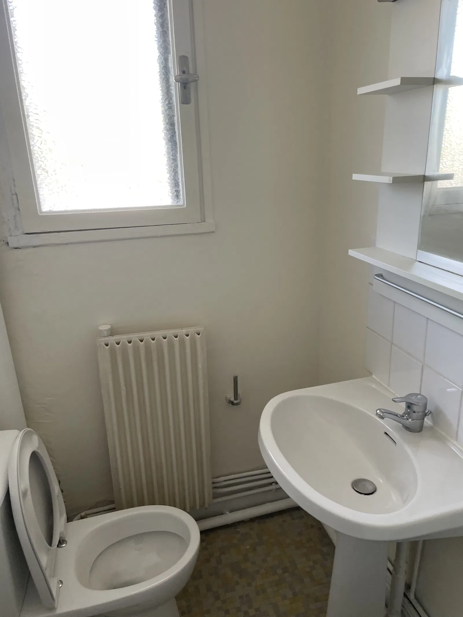 Room Rue François Moreau in Ermont