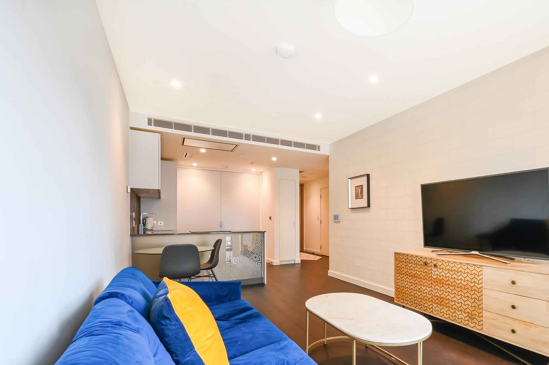 Flat Pascal Square in Greater London