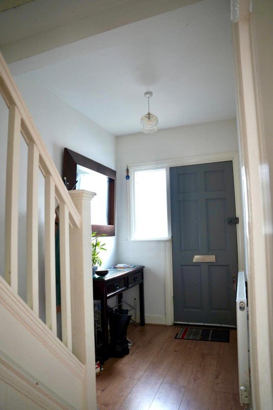 Room Netheravon Road in Greater London