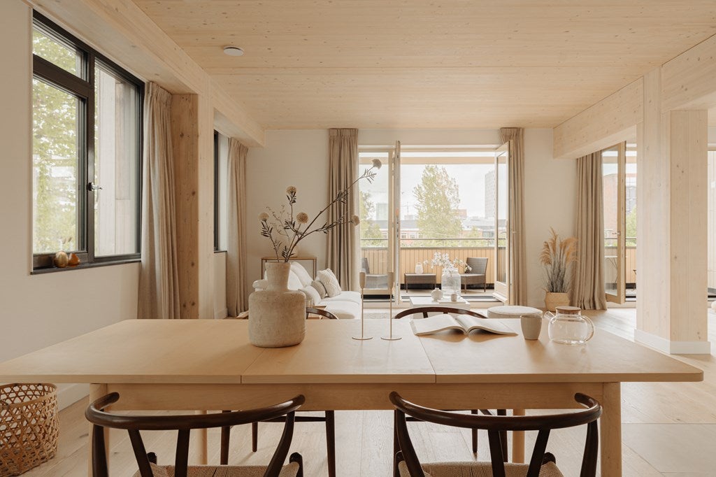 Appartement te huur: Joan Muyskenweg 21B-8, Amsterdam
