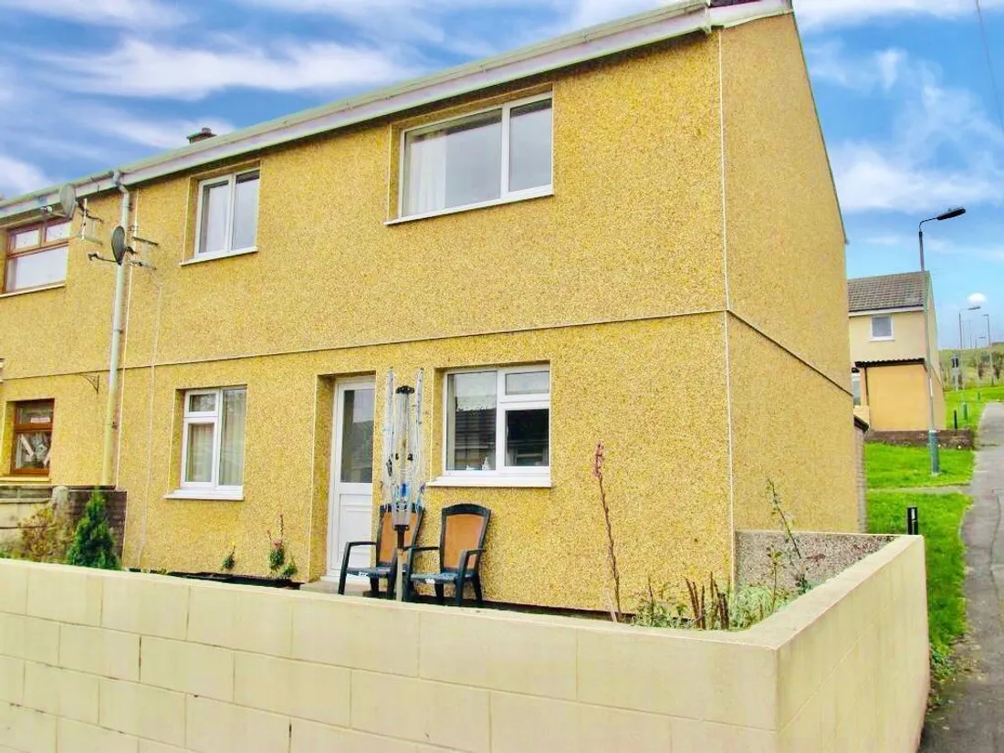 House Brynglas in Bargoed