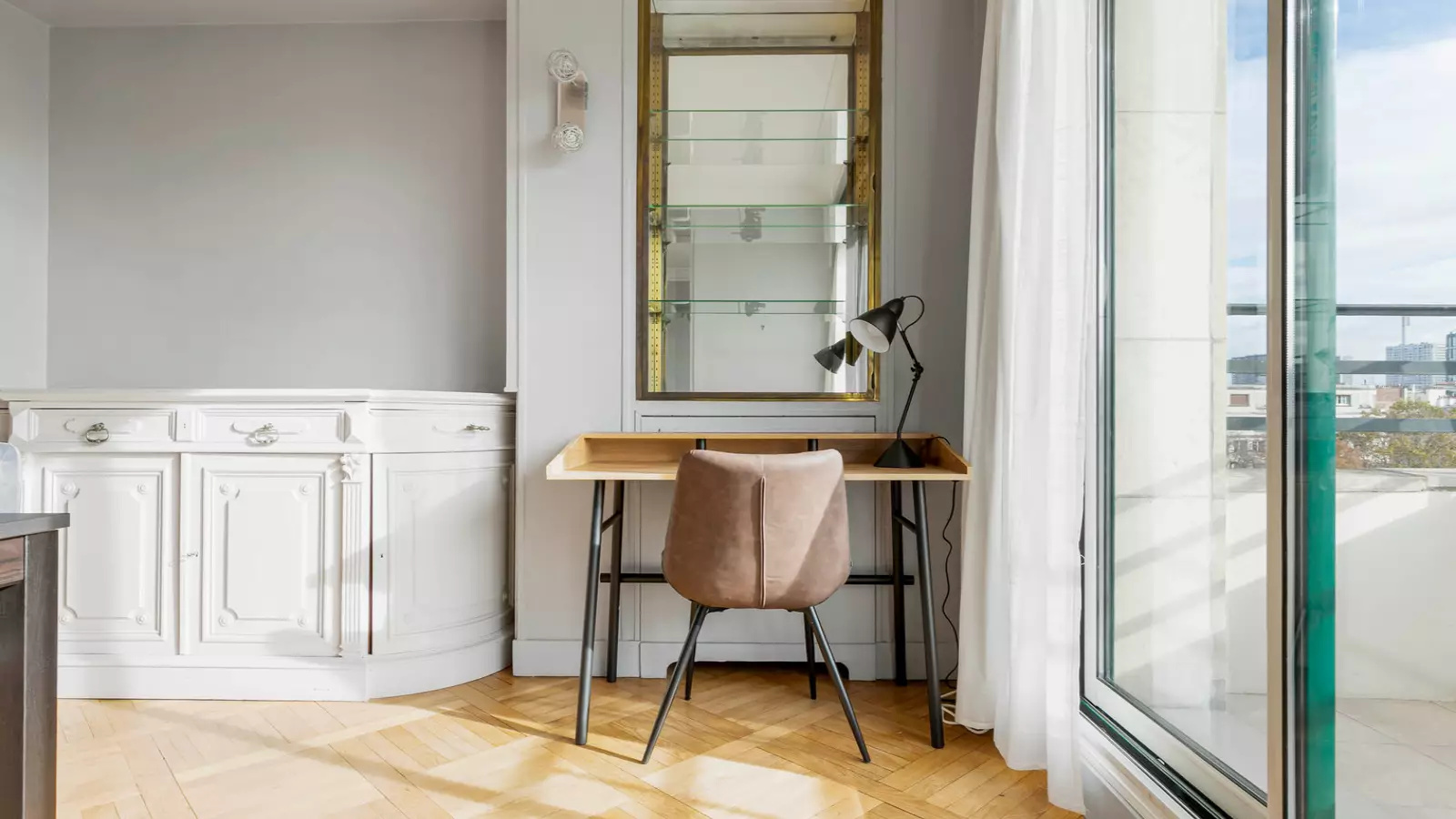 Flat Rue Léon Bonnat in Paris