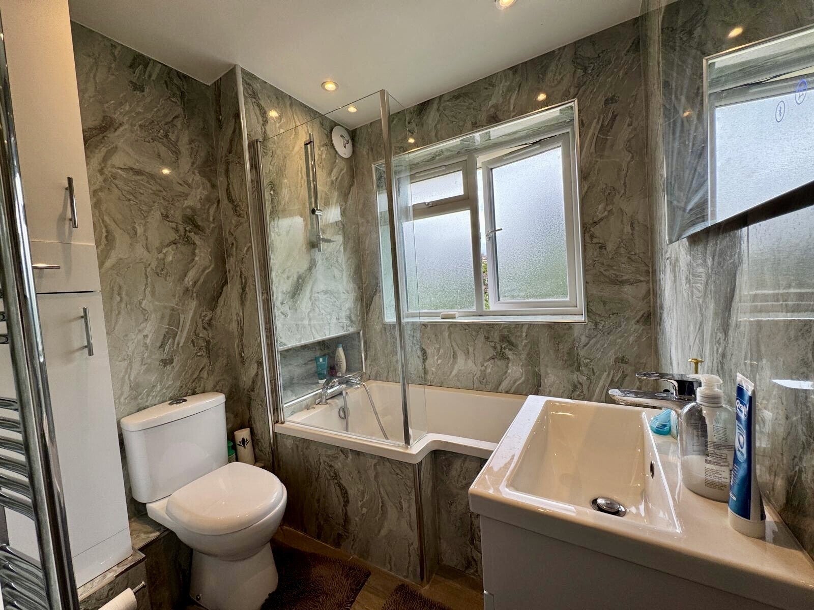 Flat Beeches Court in Greater London