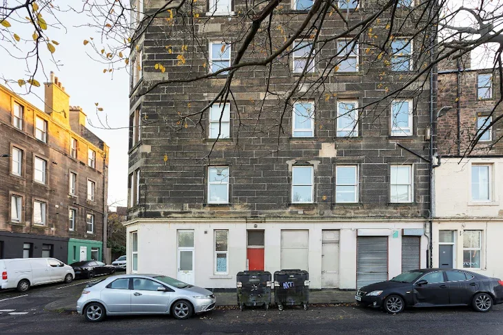 Flat Lindsay Road in City of Edinburgh