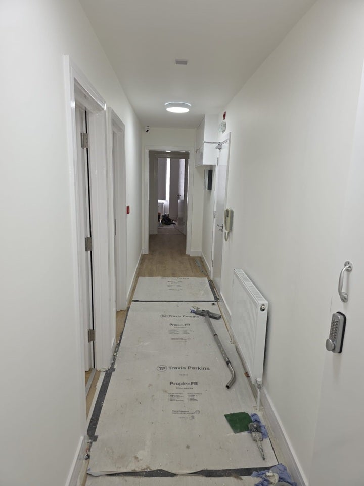 Room Freeland Road in Greater London