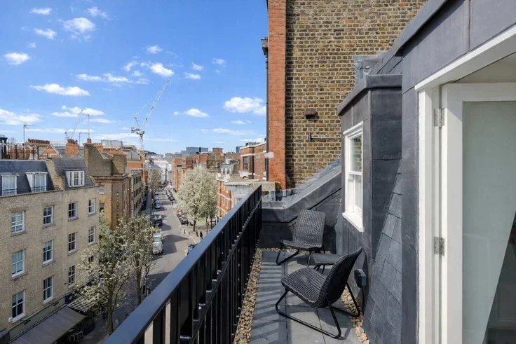 Flat Foley Street in City of Westminster