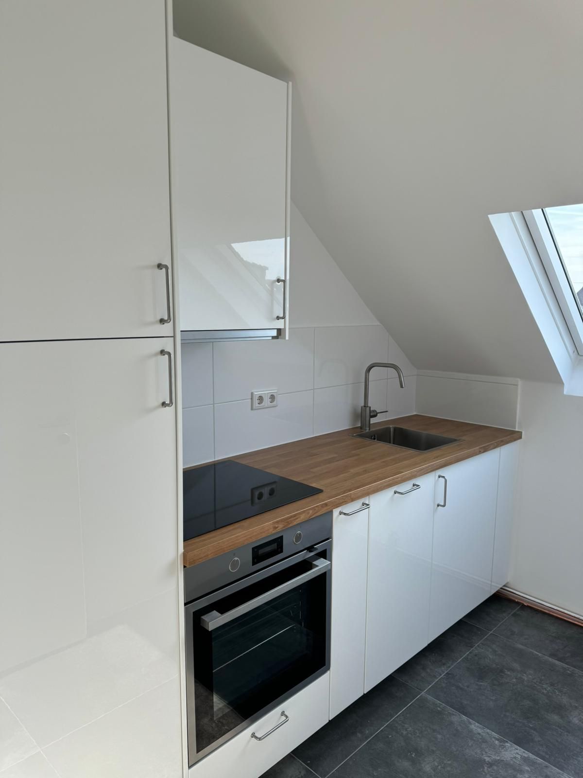Zimmer Fortunastraße in Düsseldorf