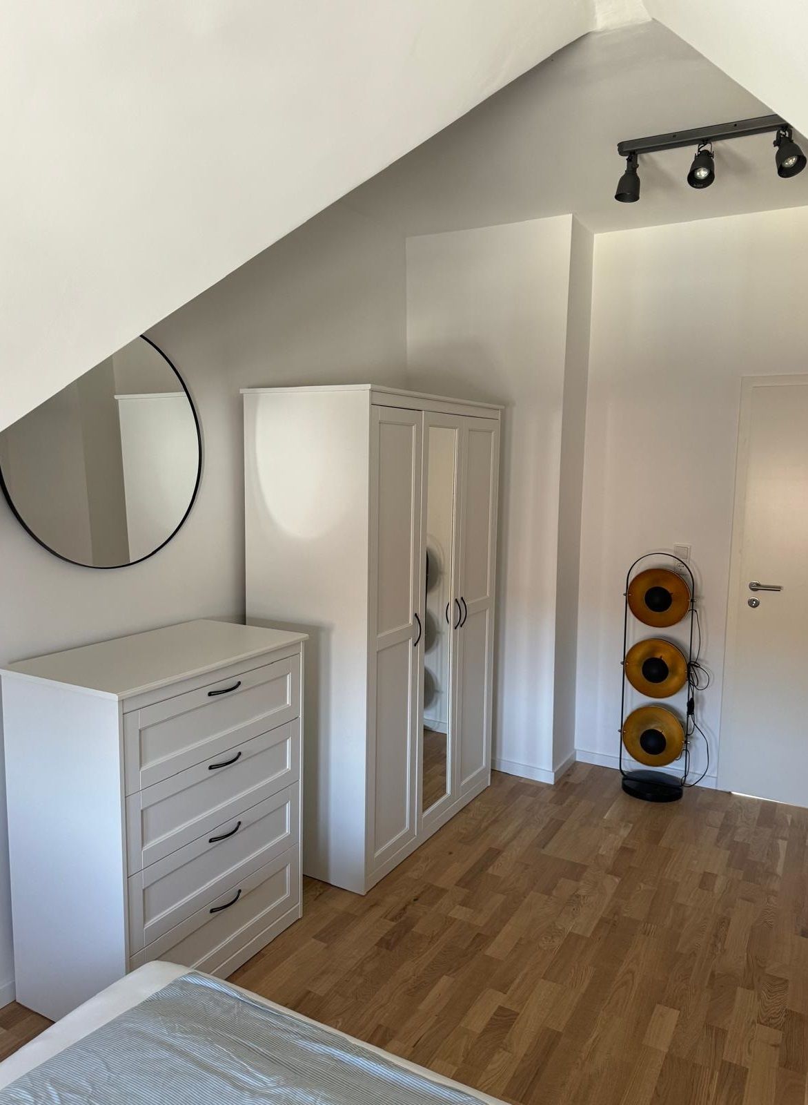 Zimmer Fortunastraße in Düsseldorf