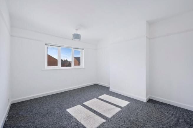 Flat Kingston Road in Greater London