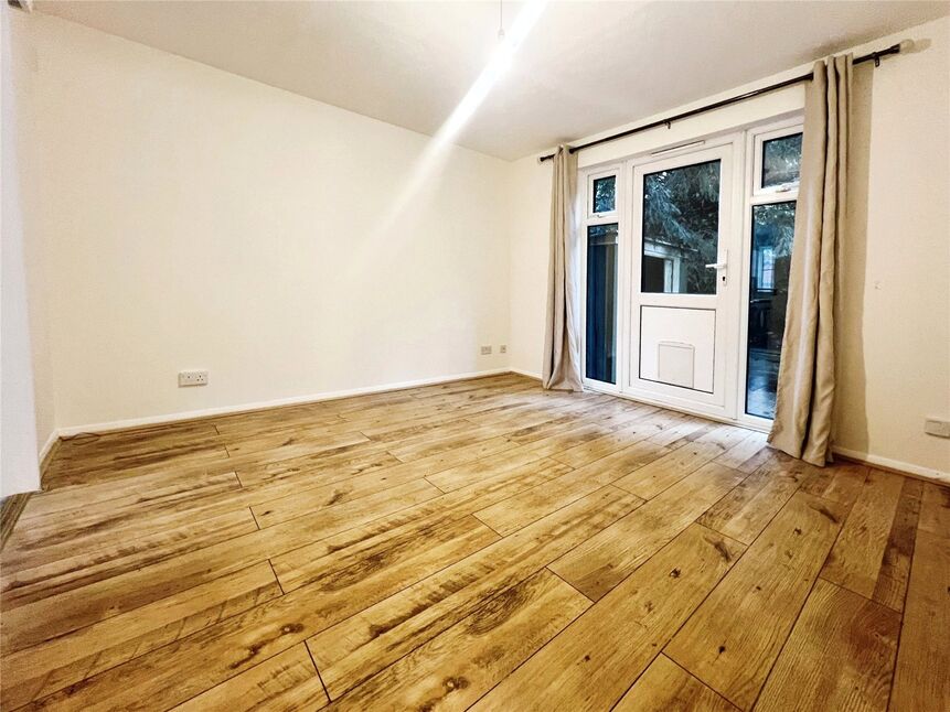 Flat Tylersfield in Three Rivers