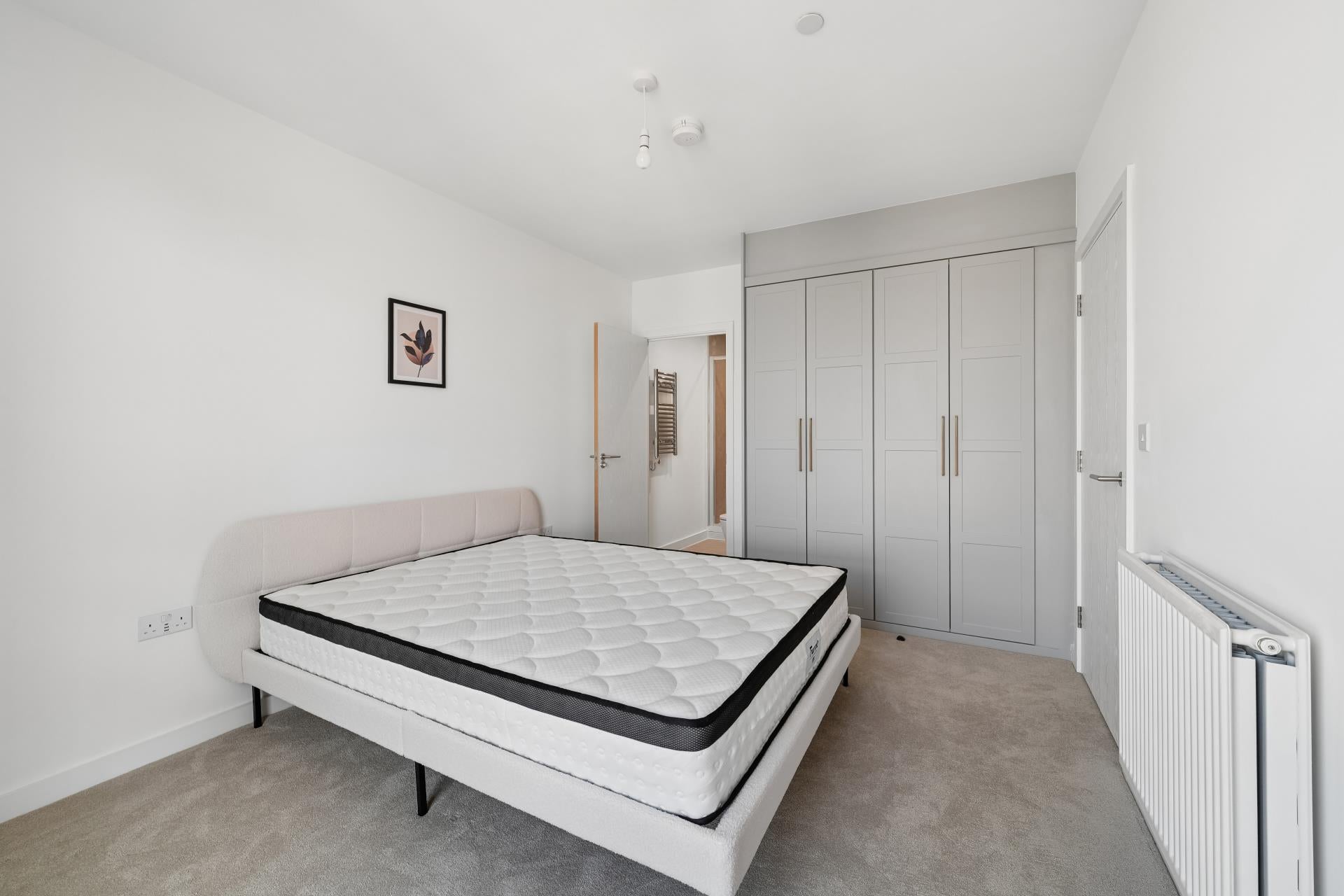 Flat Marsh Drive in Greater London