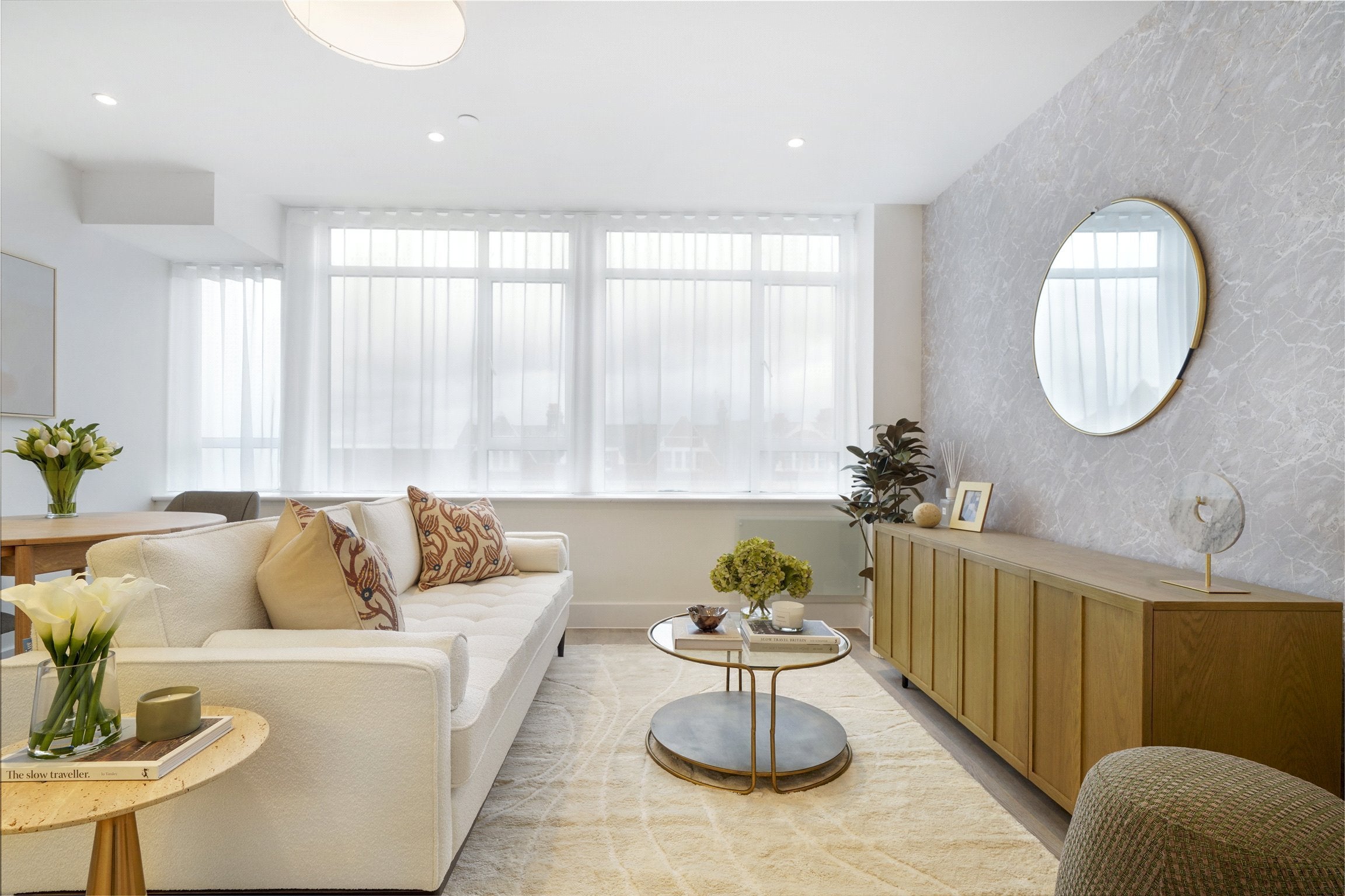 Flat Gracefield Gardens in Greater London