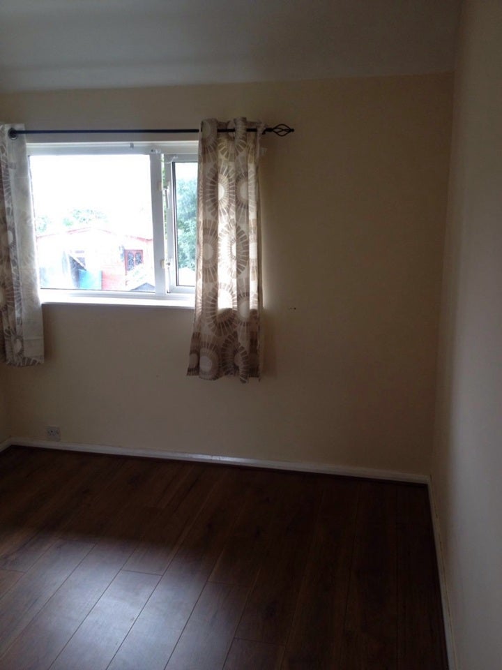House Goldings Crescent in Basildon