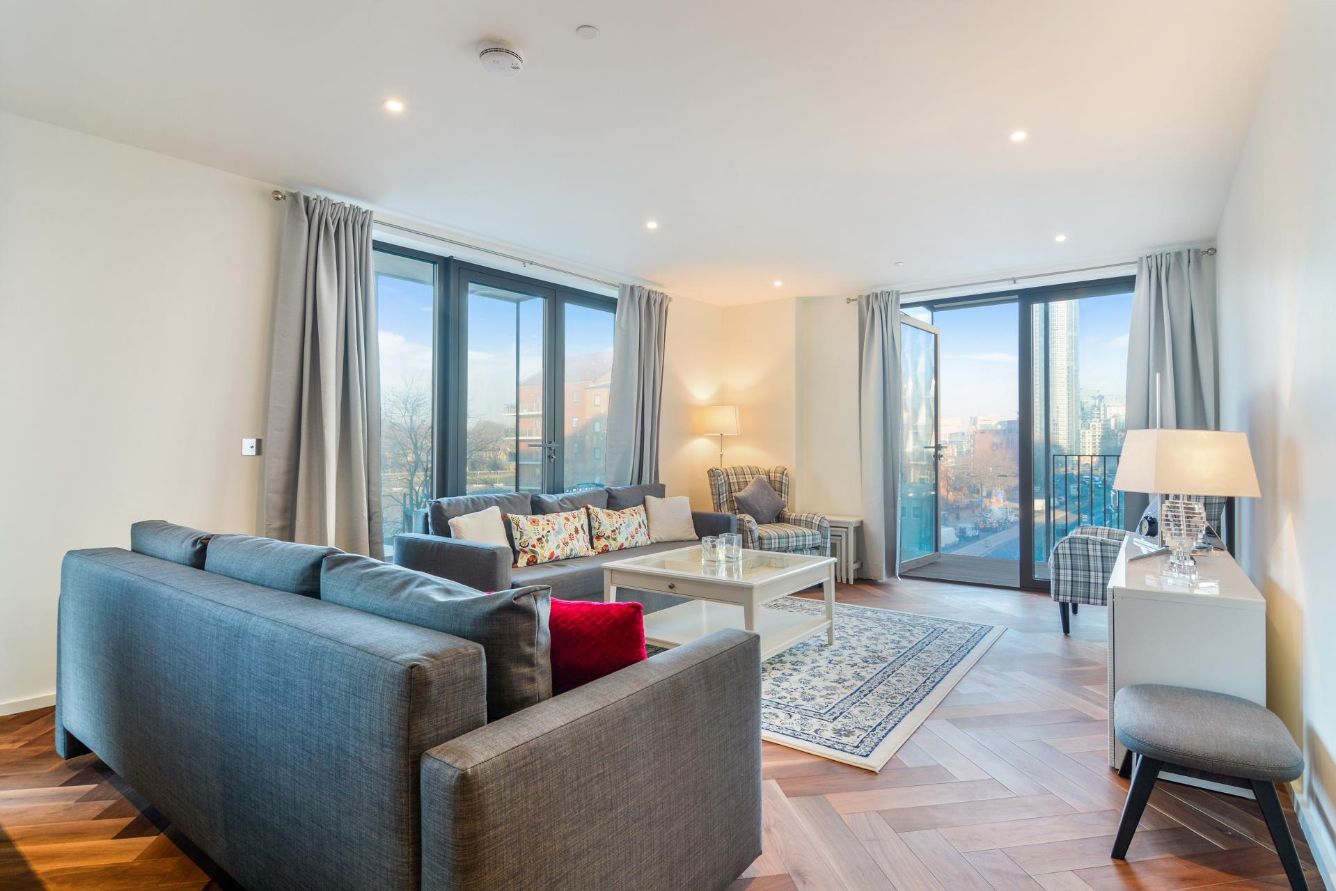 Flat New Union Square in Greater London