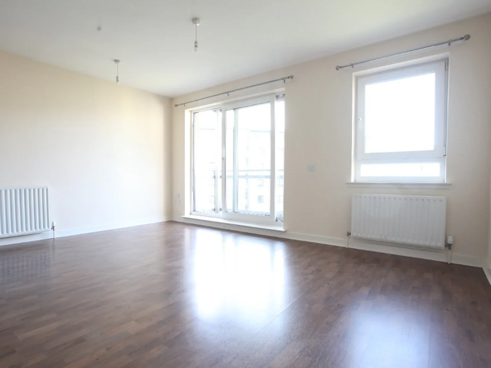 Flat Hawkhill Close in City of Edinburgh