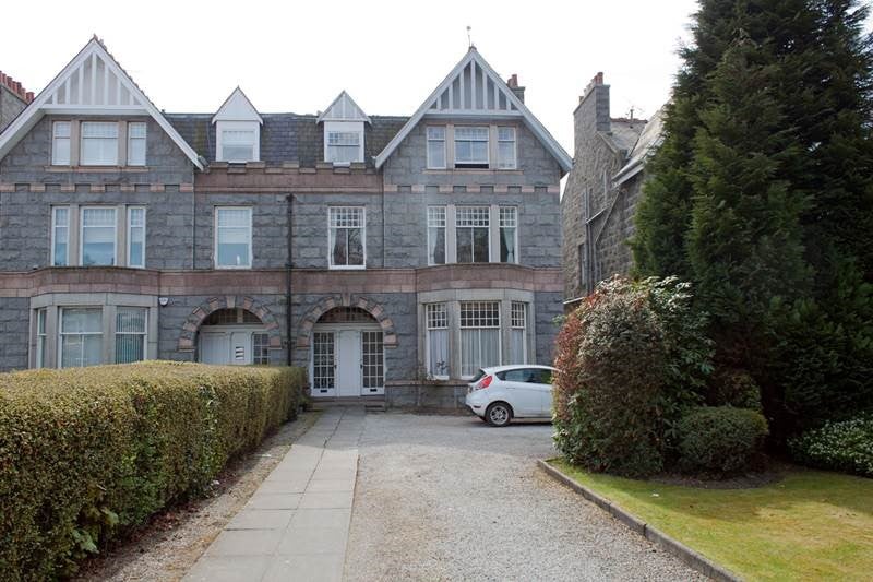Flat Queen's Road in Aberdeen City