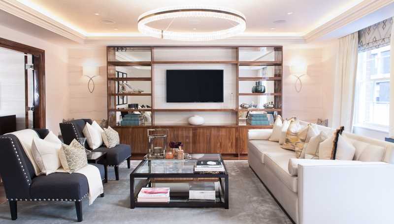 Flat Grosvenor Hill in City of Westminster
