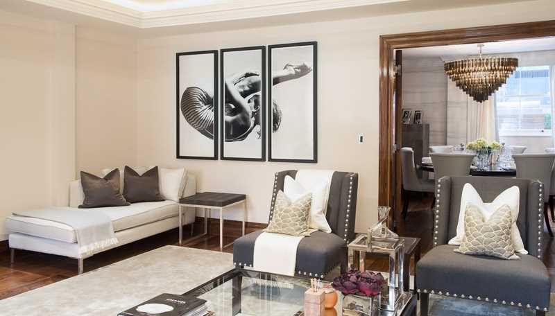 Flat Grosvenor Hill in City of Westminster